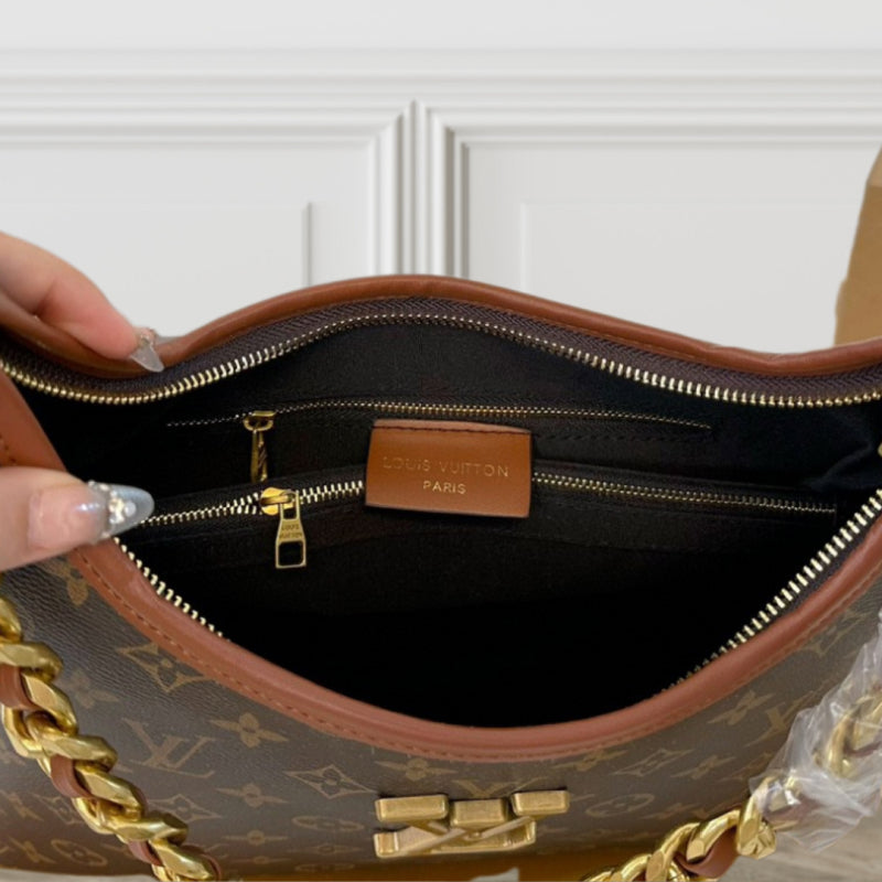 Louis Vuitton Hobo Underarm Bag